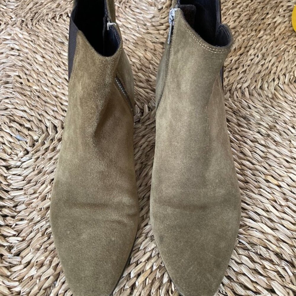ISABEL MARANT ÉTOILE Patsha Hey Jude Hazel Suede Chelsea Boot